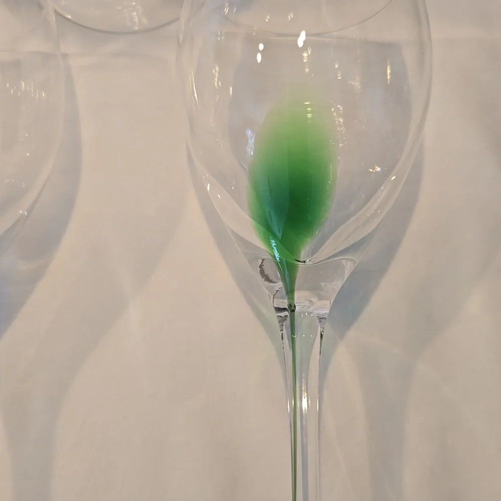 Pier 1 Imports Elegant Tear Drop Clear Wine Glass Set Of 9
